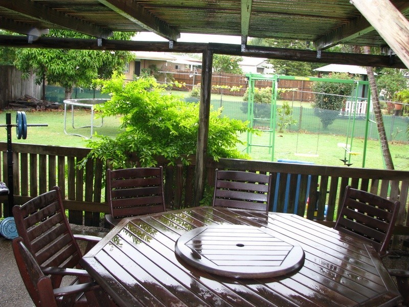 27 Ann Street, Torquay QLD 4655