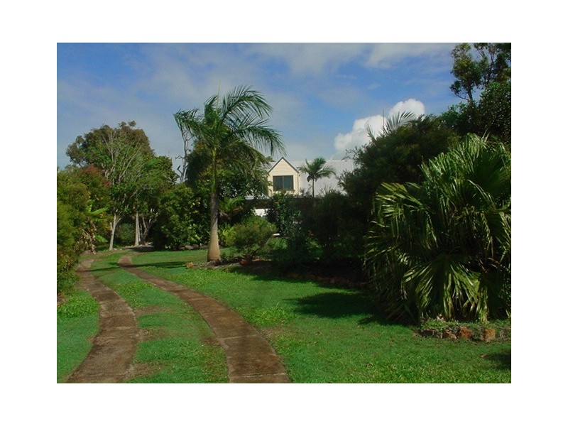 21 Beacon Rd, Booral QLD 4655