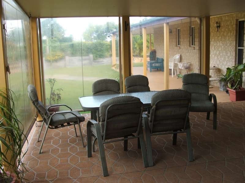 101 SORRENSONS RD, Nikenbah QLD 4655