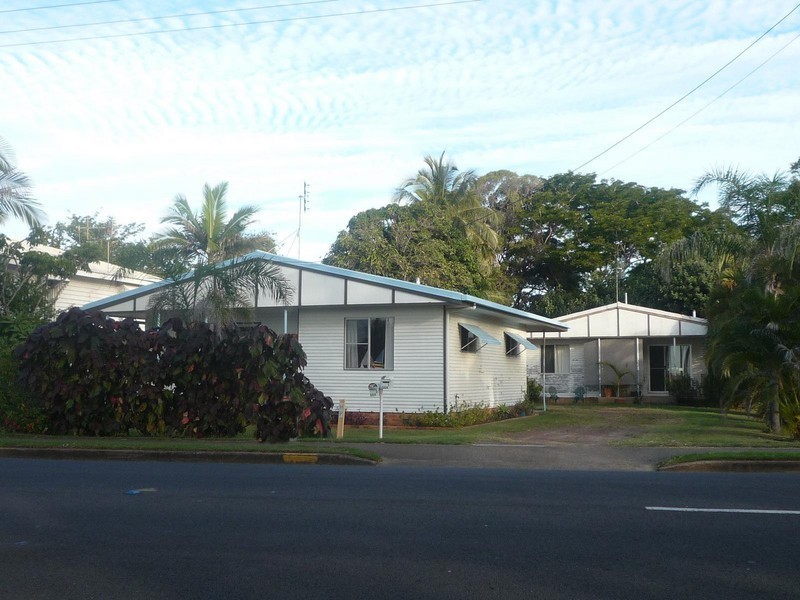 503 – 504 Esplanade, Urangan QLD 4655