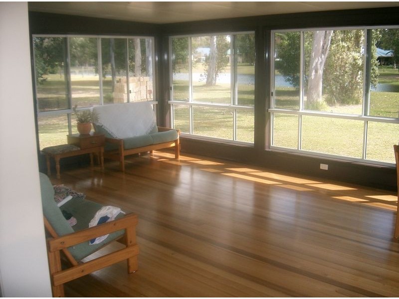 55 Vine Forest Drive, Dundowran Beach QLD 4655