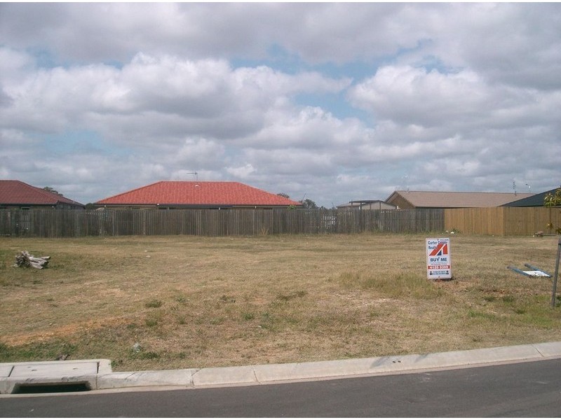 10 Anchorage Cct, Point Vernon QLD 4655