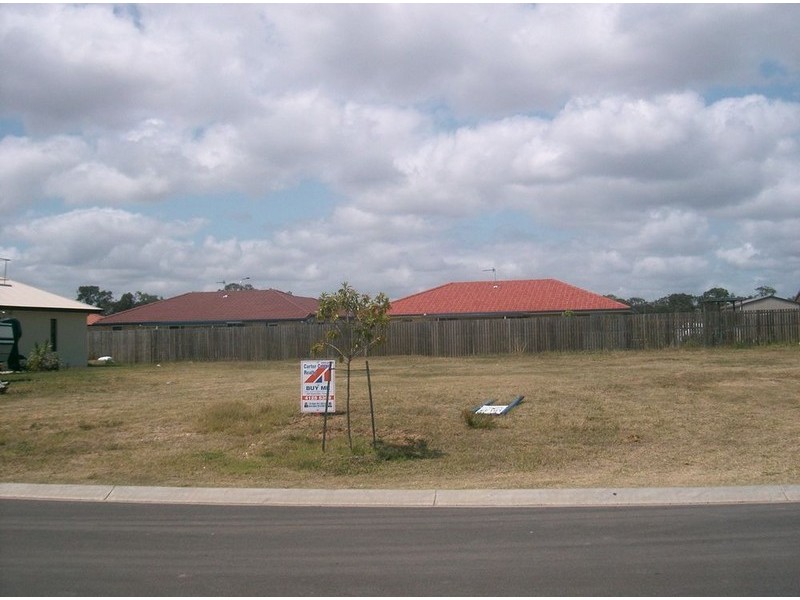 10 Anchorage Cct, Point Vernon QLD 4655