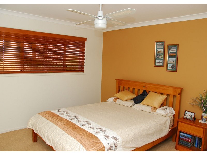 21 Queensbury Grove, Urraween QLD 4655