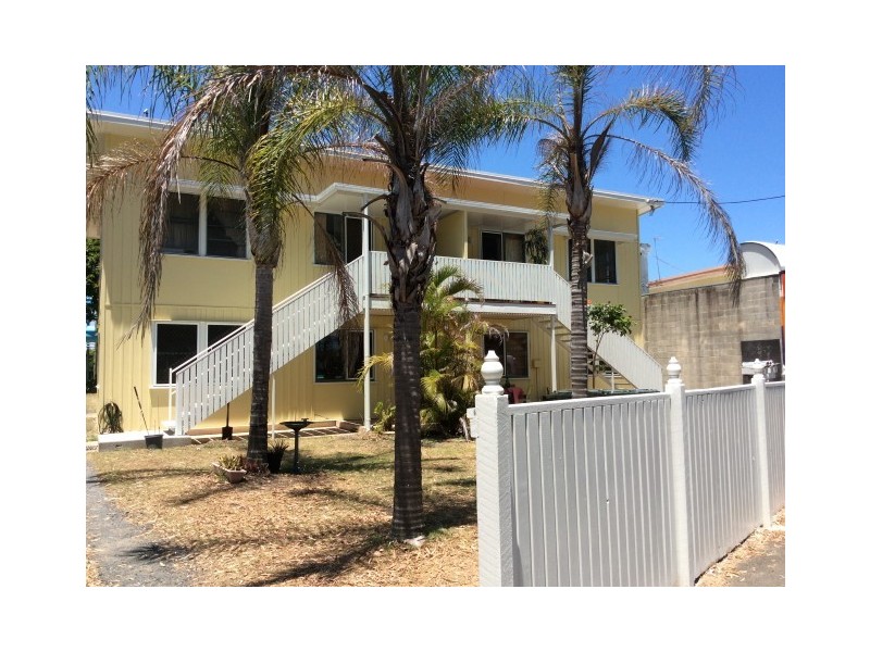 1/435 Esplanade, Torquay QLD 4655