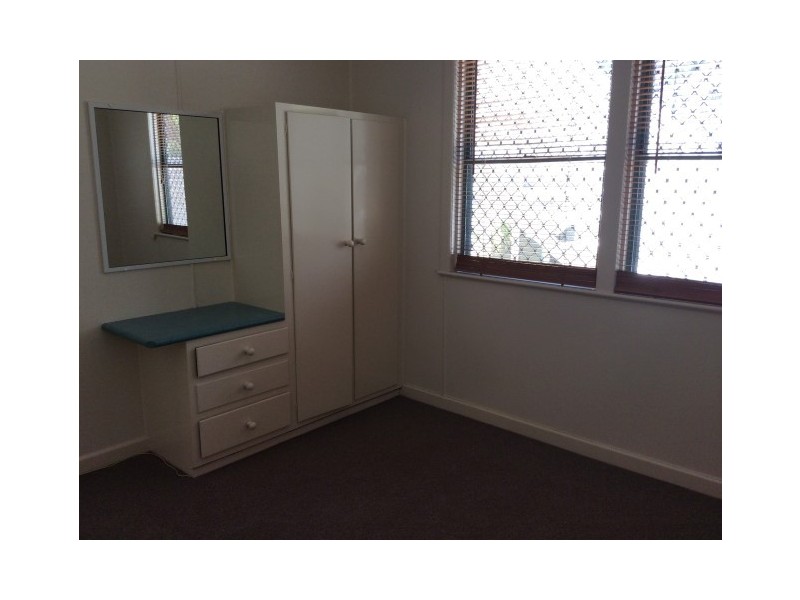 1/435 Esplanade, Torquay QLD 4655