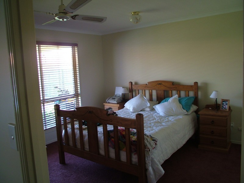 4 Chancellor Drive,, Pialba QLD 4655