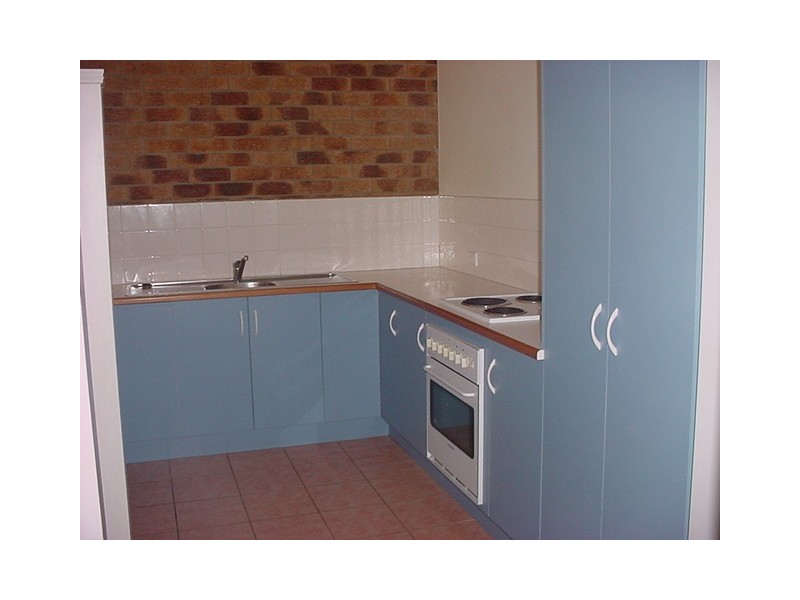 16/222 Torquay Terrace, Torquay QLD 4655