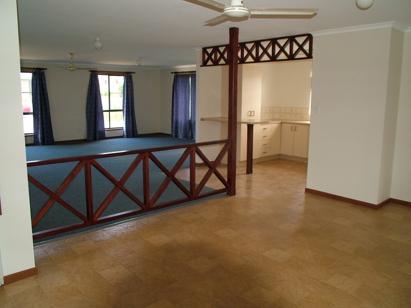 53 Hansen Street, Urangan QLD 4655