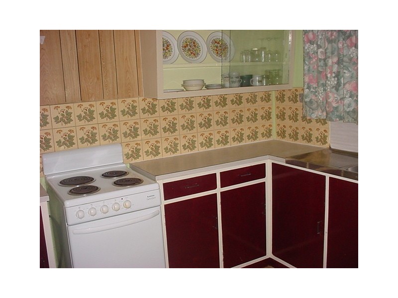2/9 Hervey Street,, Scarness QLD 4655