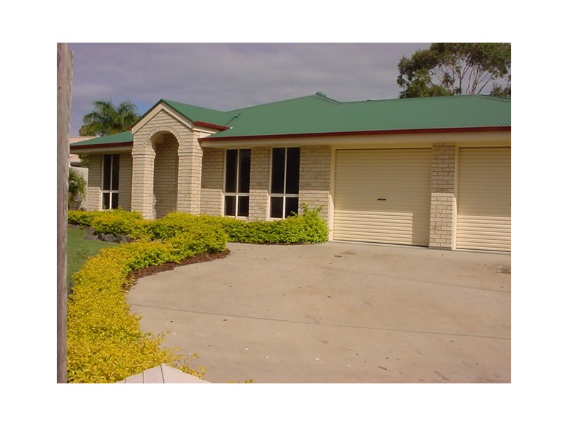 5 Coast Bay Close,, Point Vernon QLD 4655