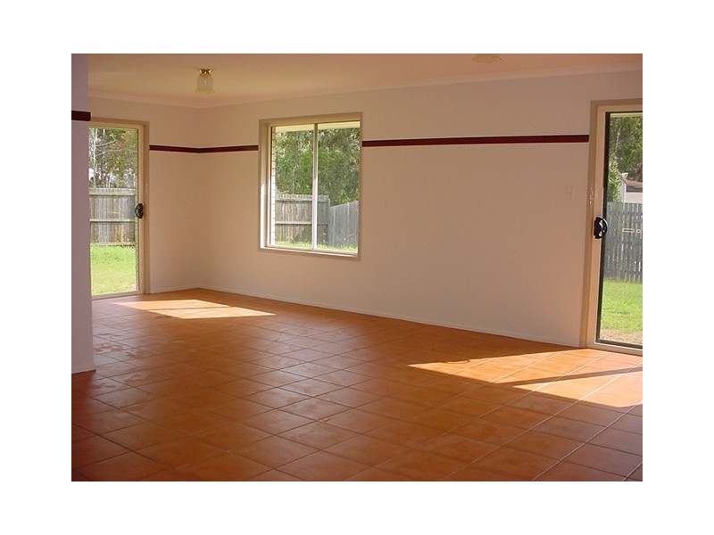 5 Coast Bay Close,, Point Vernon QLD 4655