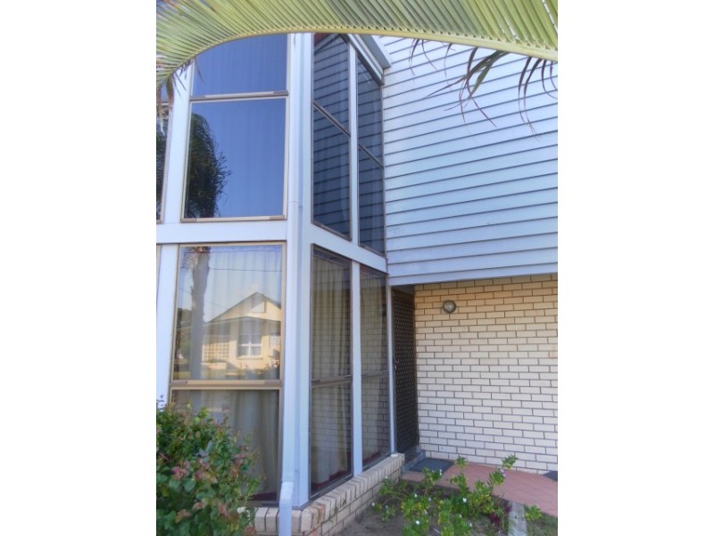 Unit 1/20 Cypress Street, Torquay QLD 4655