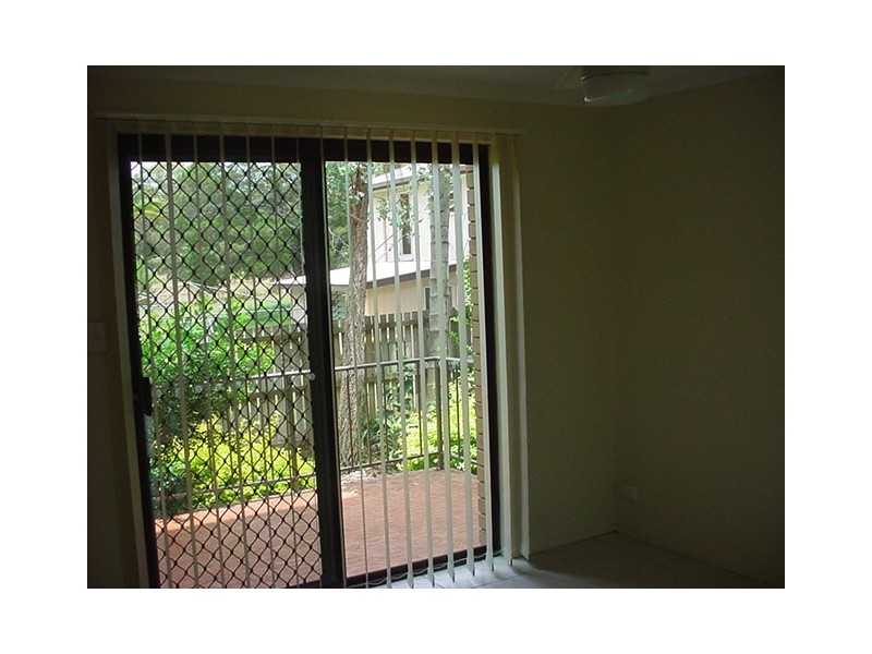 Unit 3/394 Esplanade, Torquay QLD 4655