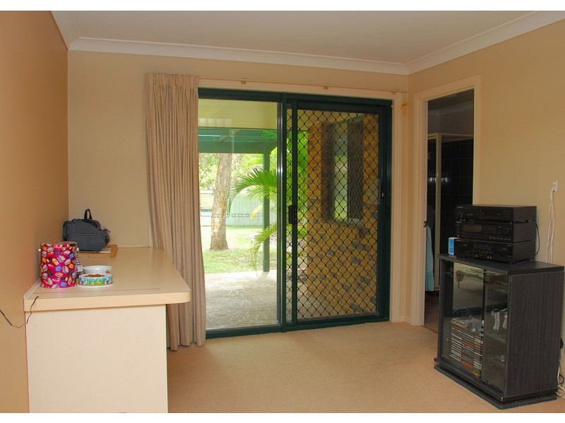 48 Green Acres Road, Dundowran QLD 4655