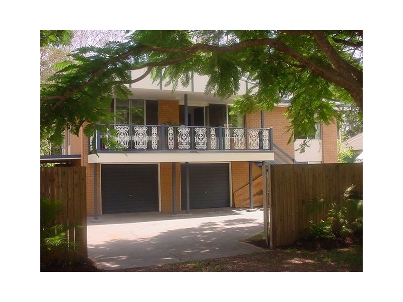 28 Kingfisher Parade, Toogoom, Hervey Bay QLD 4655