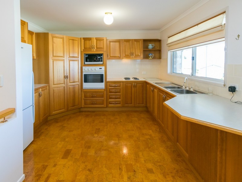 41 Talasea Drive, Kawungan QLD 4655