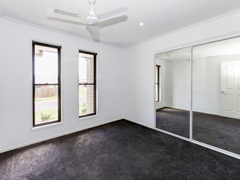 4 Tranquil Drive, Wondunna QLD 4655