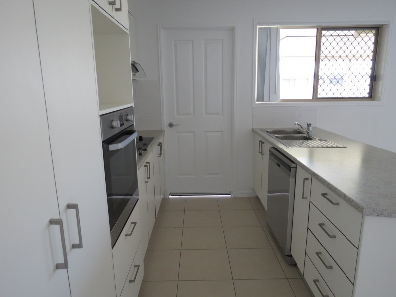 12 Bass Court, Urraween QLD 4655
