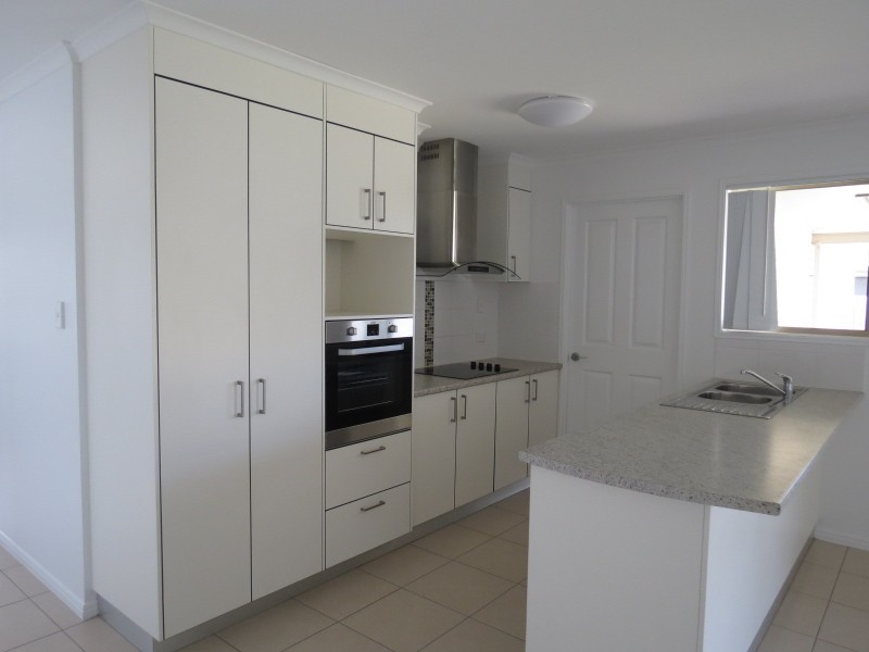 12 Bass Court, Urraween QLD 4655