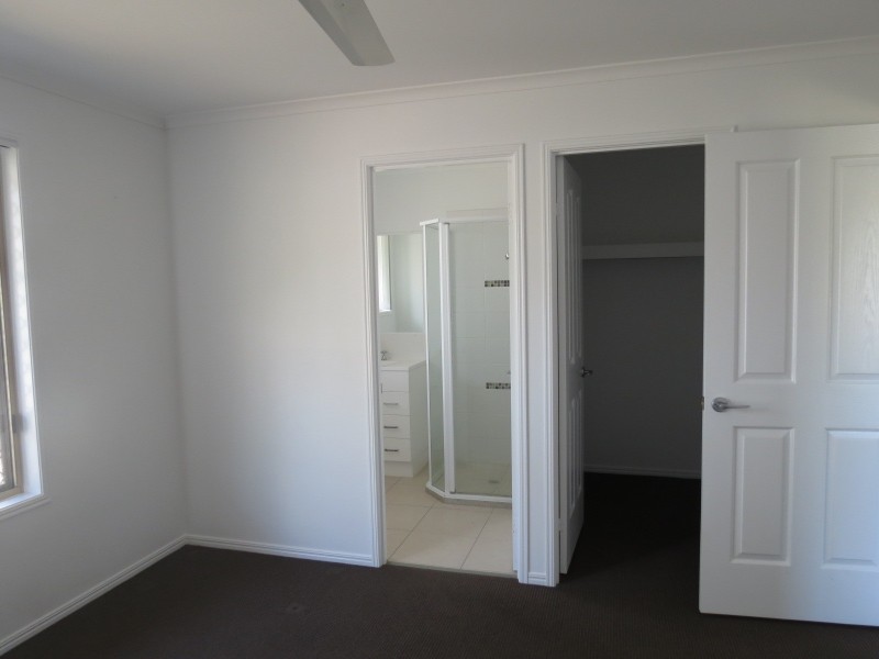 12 Bass Court, Urraween QLD 4655