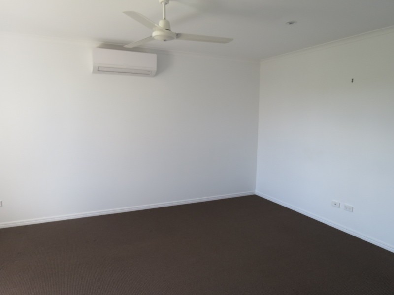 12 Bass Court, Urraween QLD 4655