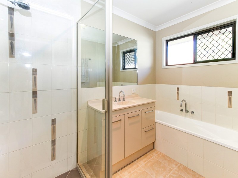 3 Carlisle Court, Kawungan QLD 4655