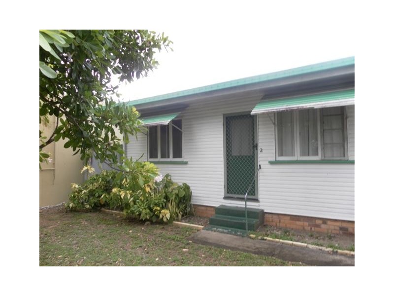 2/400 The Esplanade,, Torquay QLD 4655