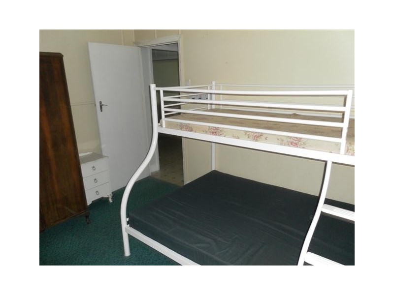 2/400 The Esplanade,, Torquay QLD 4655