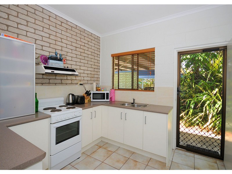 Unit 5/25 Hervey Street, Scarness QLD 4655