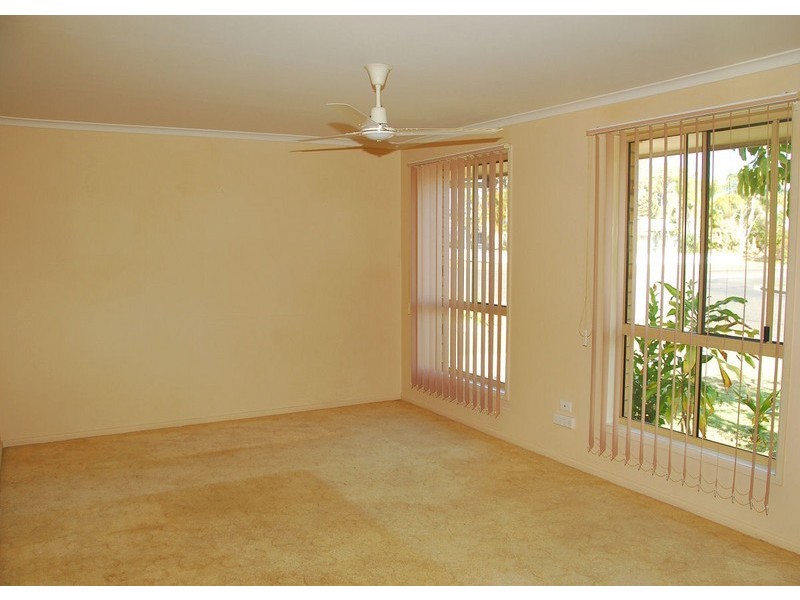 11 Ross Street, Urangan, Hervey Bay QLD 4655