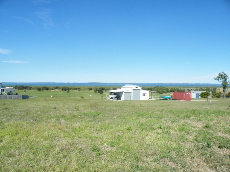 19 WOONGOOLBVER COURT, River Heads QLD 4655