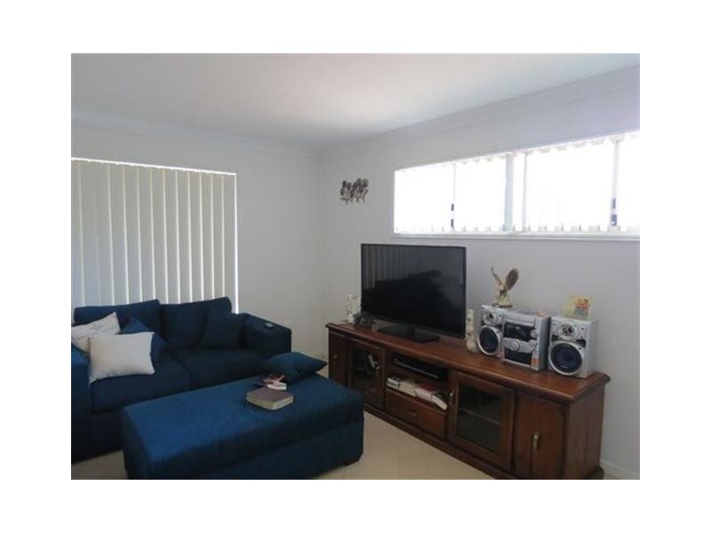 2/41 Watson Street, Pialba QLD 4655