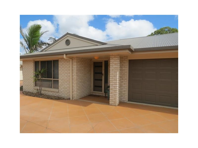 2/41 Watson Street, Pialba QLD 4655