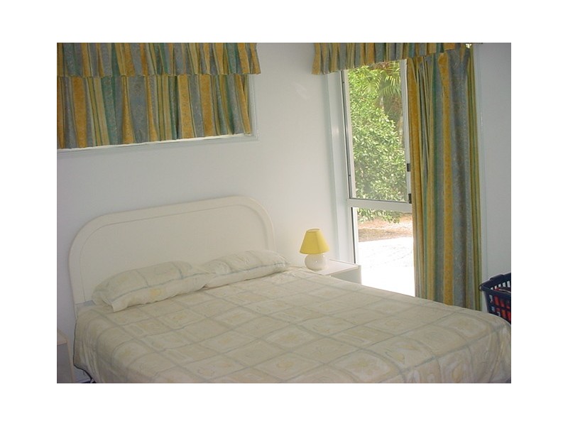 17 Caryota Crt, Dundowran Beach QLD 4655