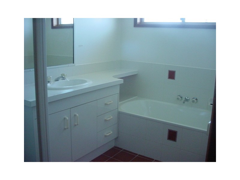 1 Greenway Drive, Pialba, Hervey Bay QLD 4655