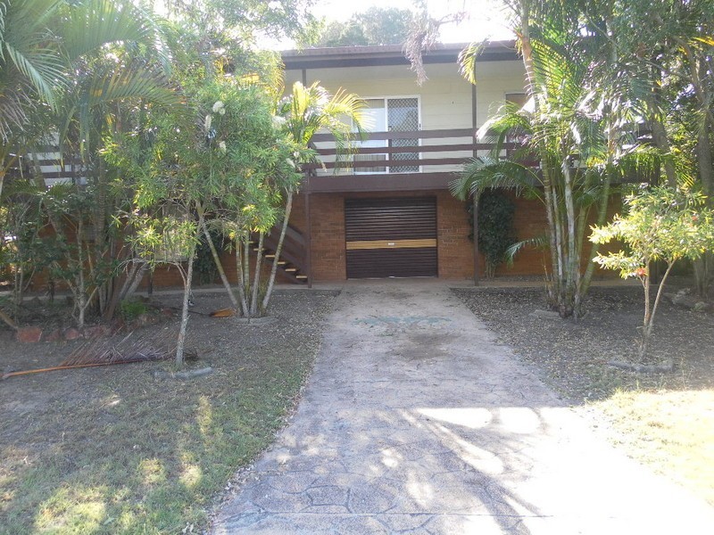 19 Gibbs Street, Urangan QLD 4655