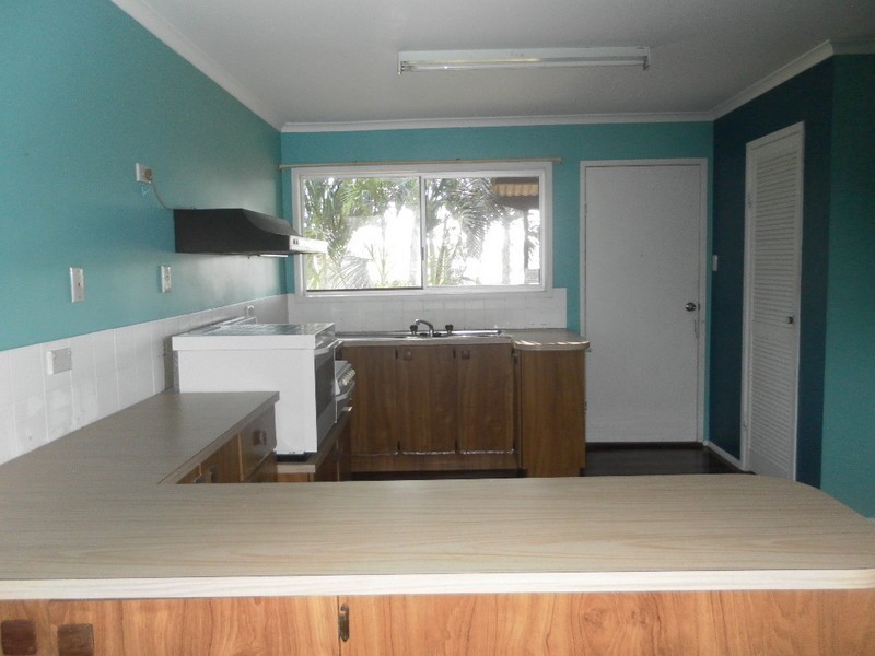 19 Gibbs Street, Urangan QLD 4655