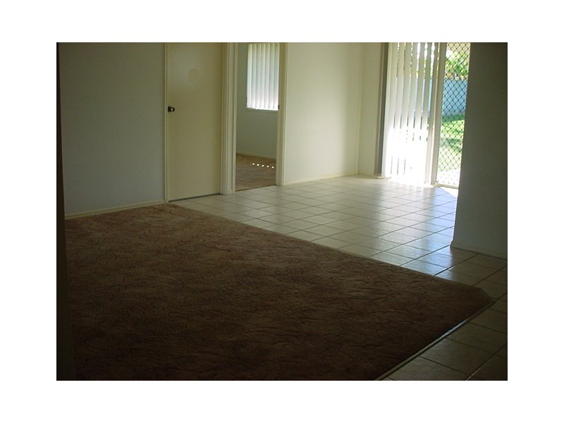 26  Deloraine Avenue, Urangan, Hervey Bay QLD 4655