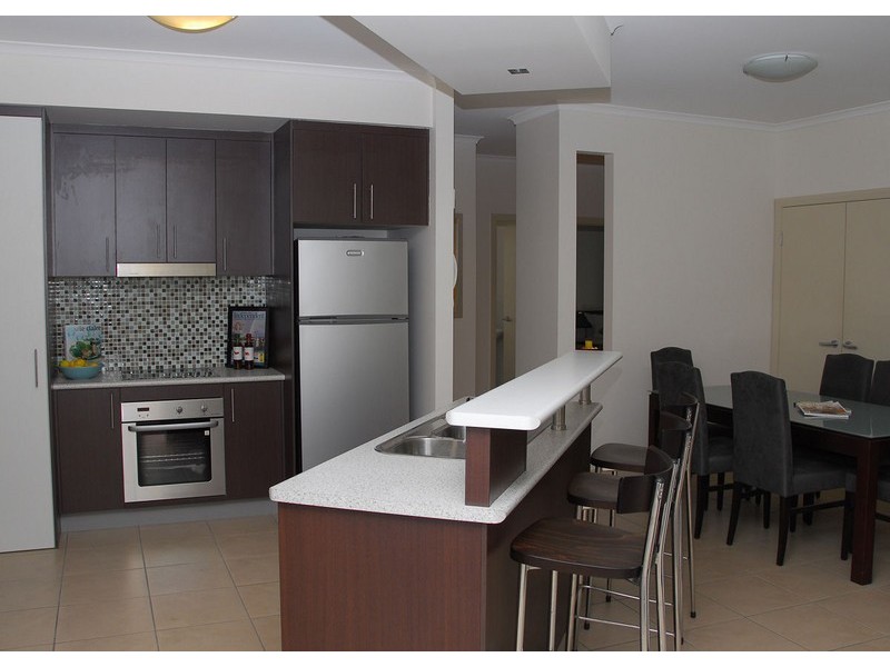 U21 / 230 Pulgul Street, Urangan QLD 4655