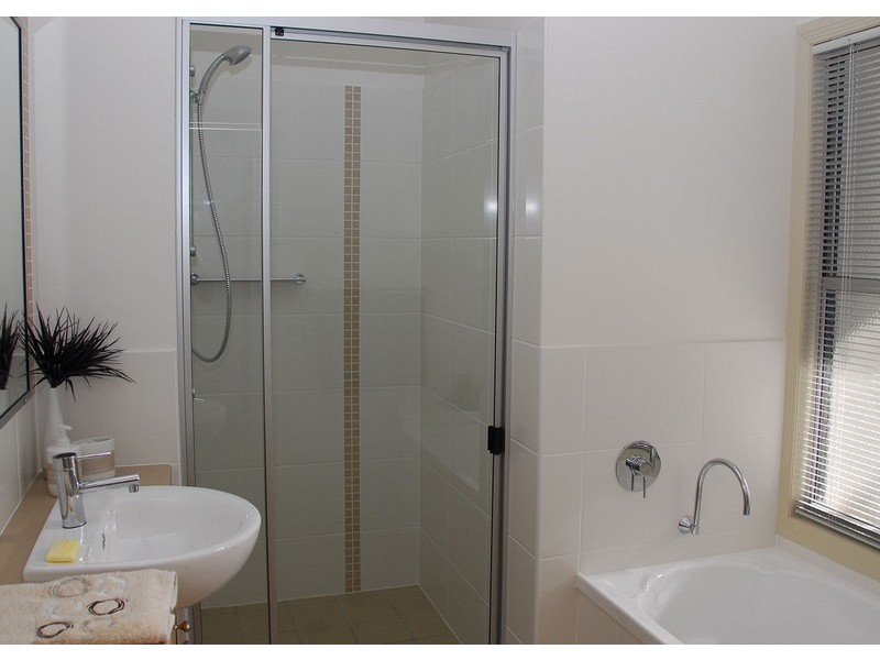 U21 / 230 Pulgul Street, Urangan QLD 4655