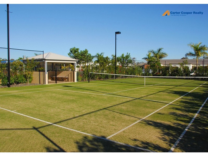 U21 / 230 Pulgul Street, Urangan QLD 4655