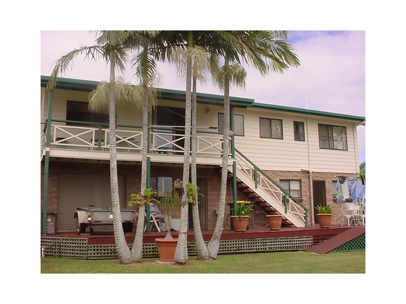 374 Boatharbour Drive, Scarness, Hervey Bay QLD 4655