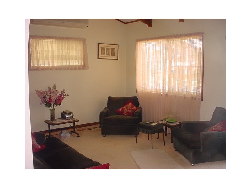 374 Boatharbour Drive, Scarness, Hervey Bay QLD 4655