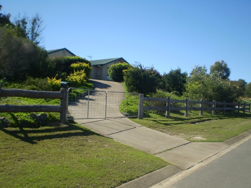 34 Parview Drive, Craignish, Hervey Bay QLD 4655