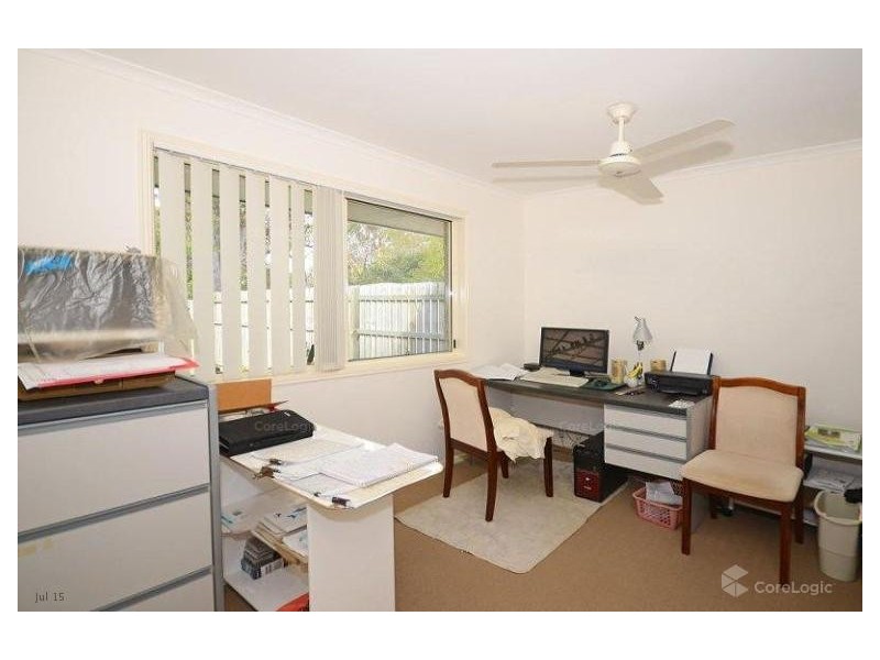 1/10 Daintree Drive, Urangan QLD 4655
