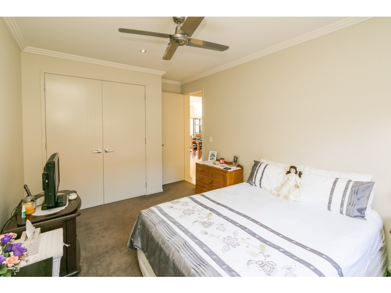 5 Bounty Circuit, Eli Waters QLD 4655