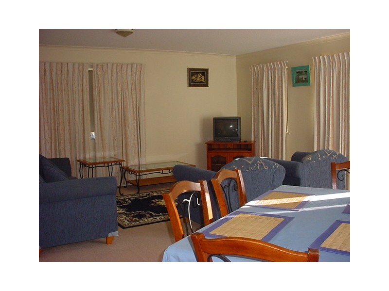 Unit 8/458 Esplanade, Urangan, Hervey Bay QLD 4655