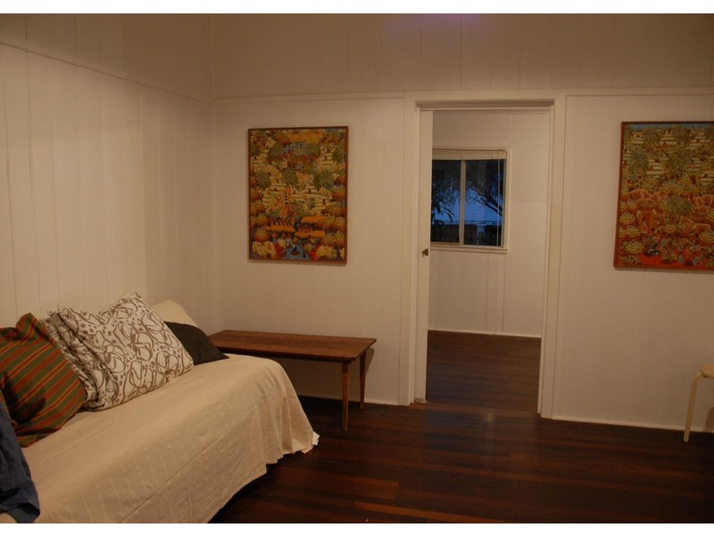 63 Kent Street, Urangan, Hervey Bay QLD 4655