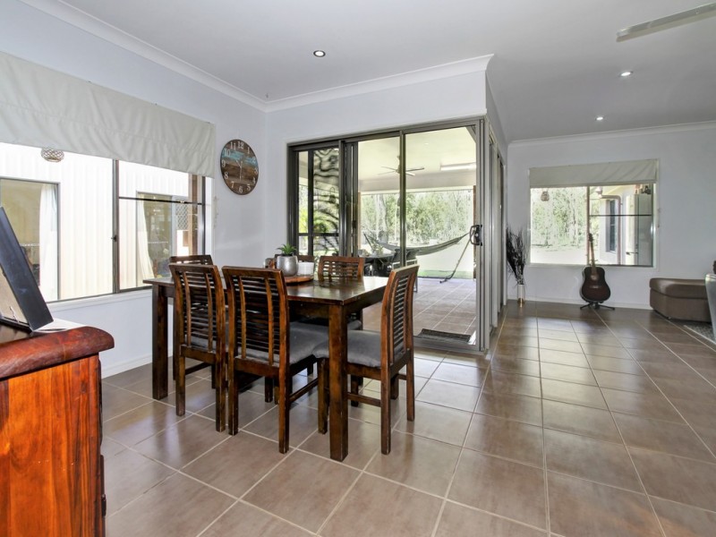 21 Heathland Avenue, Wondunna QLD 4655